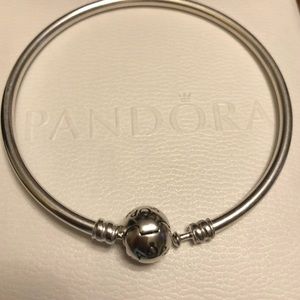 Pandora Bangle 7.5